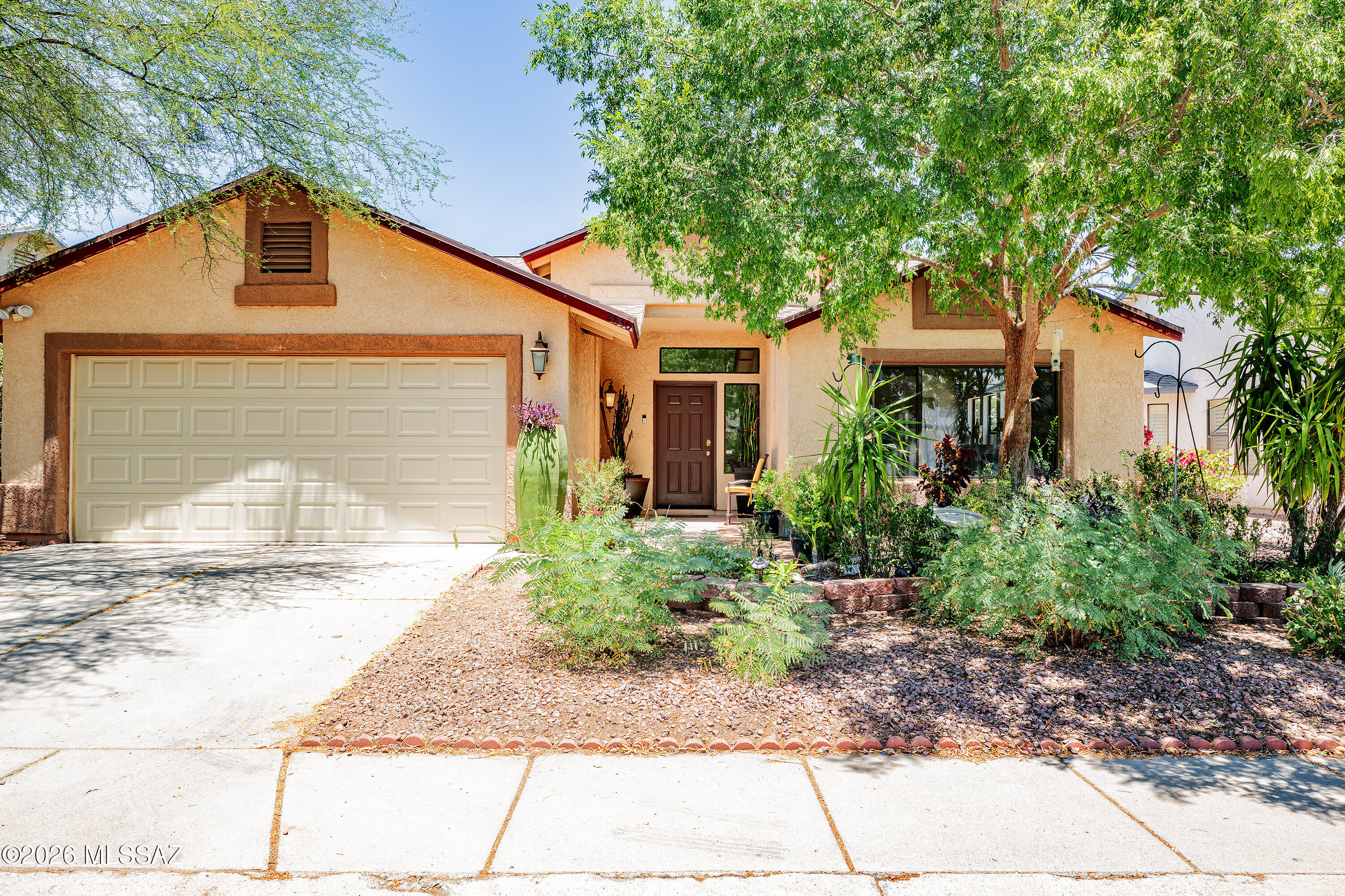 2836 West Ribera Place Tucson, AZ 85742 - Photo 2 of 34