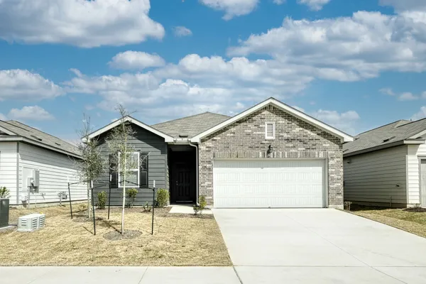 $2,099 | 209 Stonebrook Drive, Hutto, TX 78634