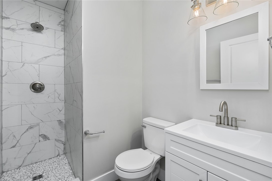 2712 Lane Avenue Anderson, SC 29621 - Photo 16 of 23 Master Bath