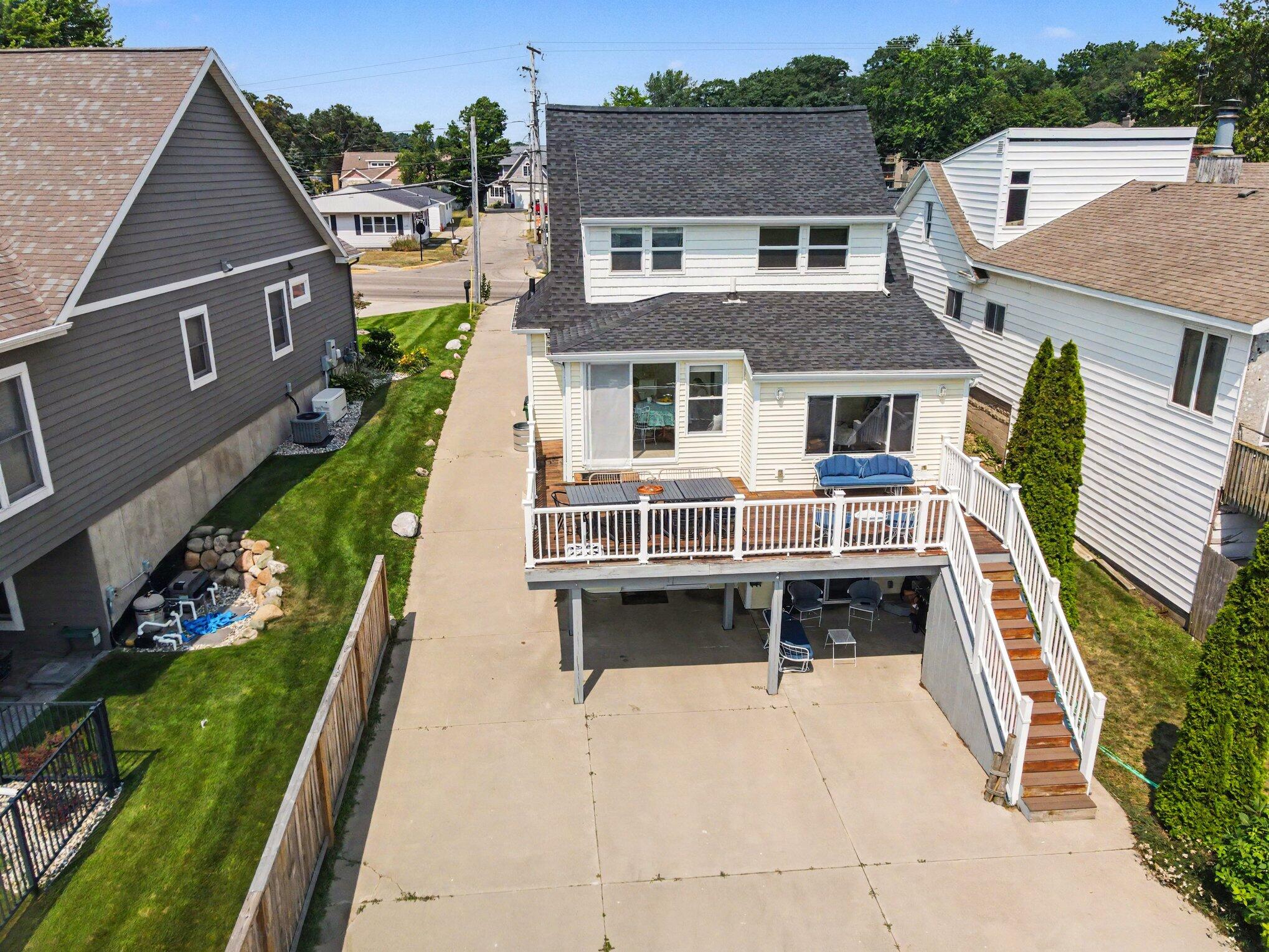 345 Ruddiman Drive Muskegon, MI 49445 - Photo 49 of 56 052_file_6702