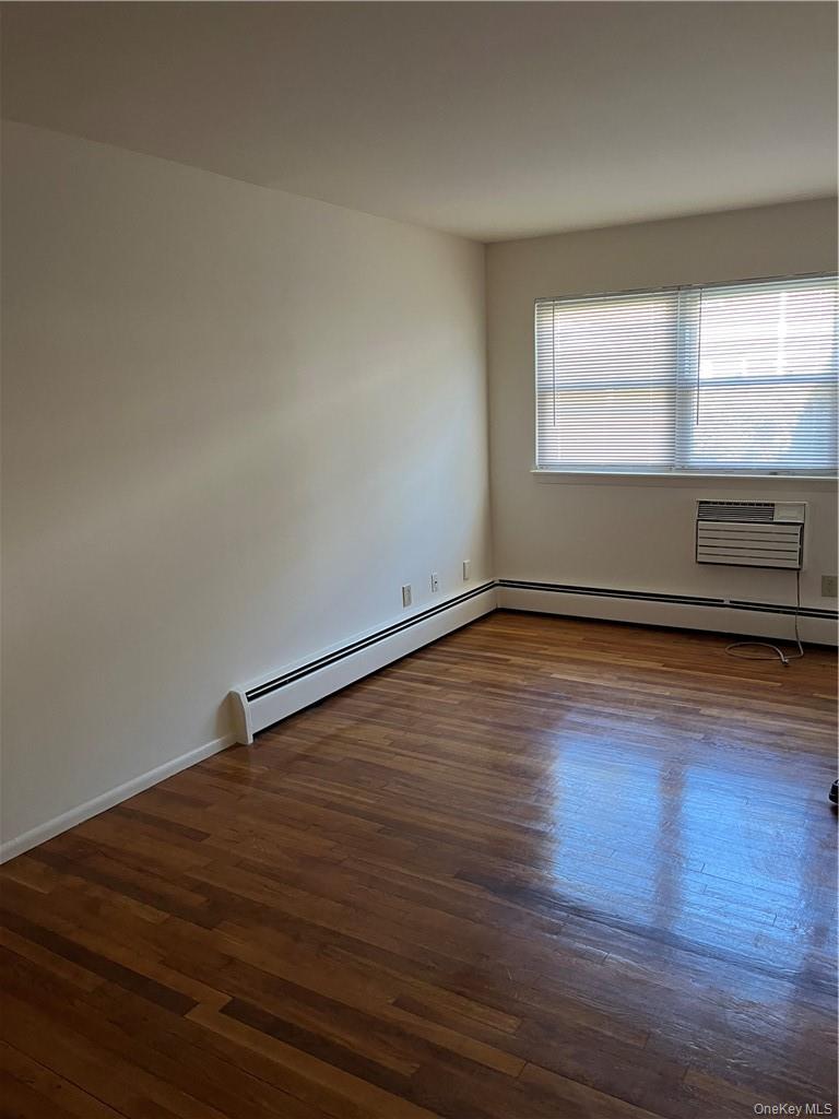 97 North Middletown Road, Unit 97B Pearl River, NY 10965 - Photo 2 of 4