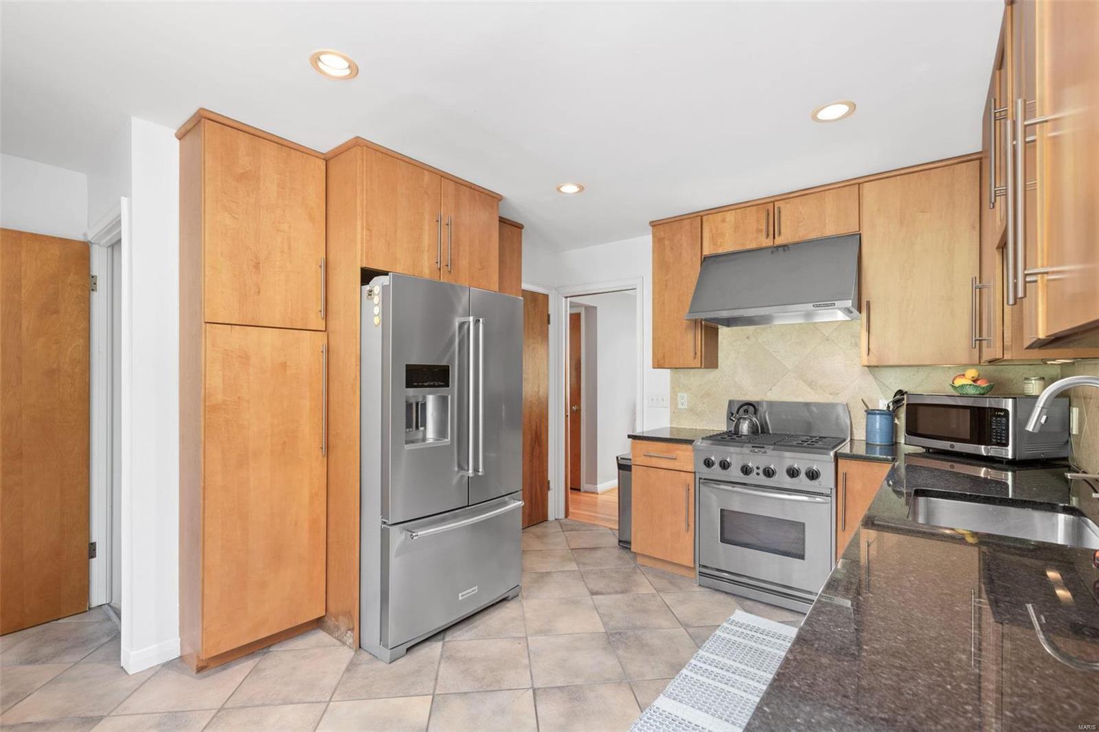 30 Willmore Road St. Louis, MO 63109 - Photo 9 of 30