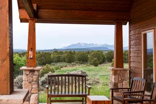 $1,950,000 | 3100 South County Road, Norwood, CO 81423
