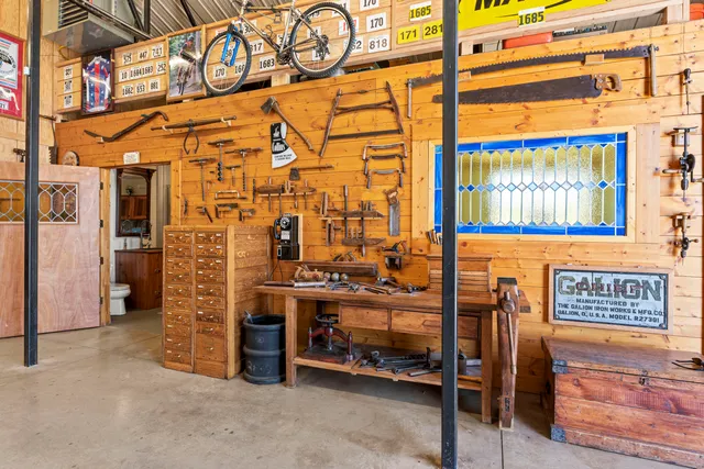 $1,950,000 | 3100 South County Road, Norwood, CO 81423