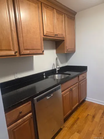 $2,000 | 63 Poplar Lane, Middletown, NY 10941