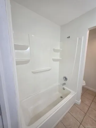 $2,000 | 63 Poplar Lane, Middletown, NY 10941