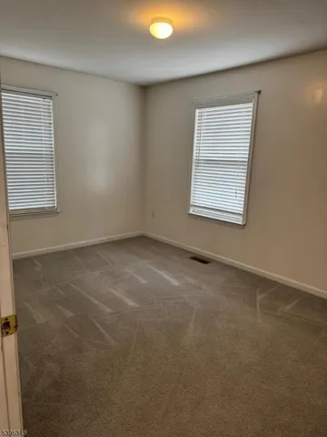 $1,975 | 221 Rose Street, Newark, NJ 07108