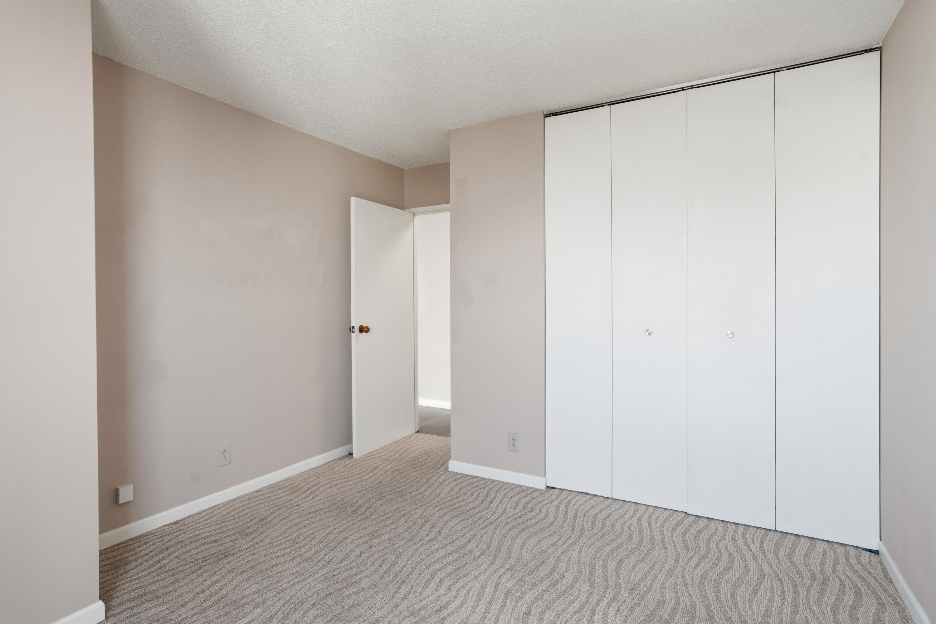 1660 North Prospect Avenue, Unit 2002 Milwaukee, WI 53202 - Photo 26 of 35 Bedroom 2