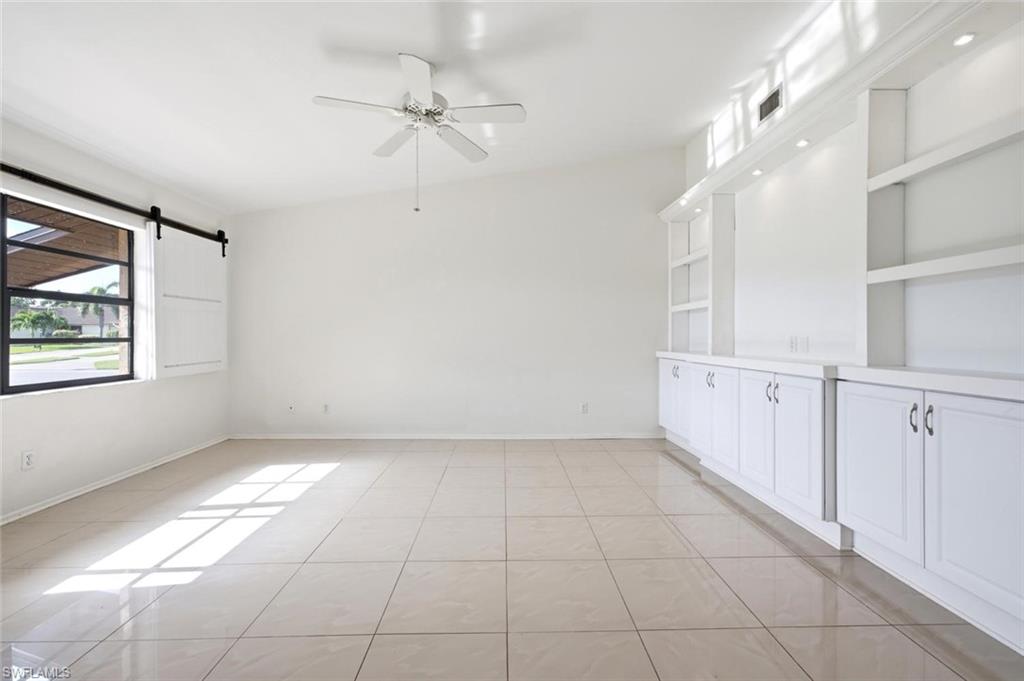 102 Round Key Circle, Unit G3 Naples, FL 34112 - Photo 15 of 34