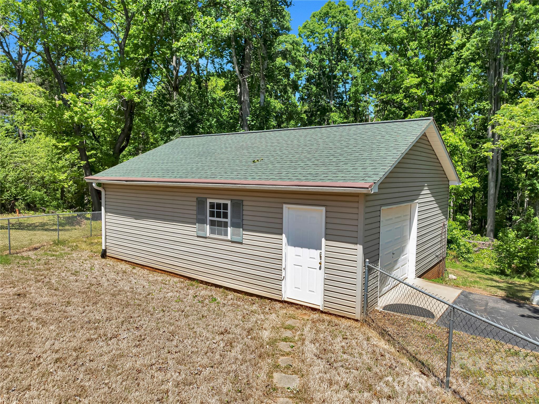 1249 Melvin Hill Road Campobello, SC 29322 - Photo 7 of 41 a view of house with backyard and garden
