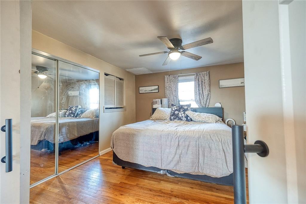 685 Blue Ridge Road Pittsburgh, PA 15239 - Photo 14 of 32 Another view of the master bedroom.