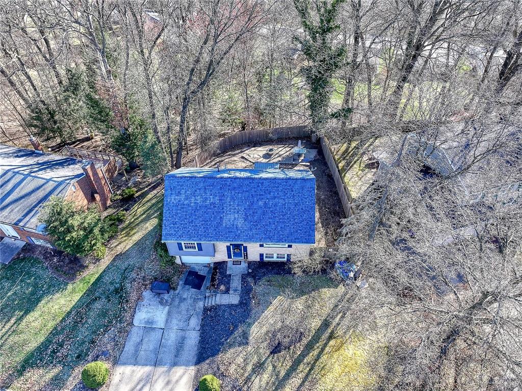 685 Blue Ridge Road Pittsburgh, PA 15239 - Photo 30 of 32 An overhead view of the home and neighboring homes.