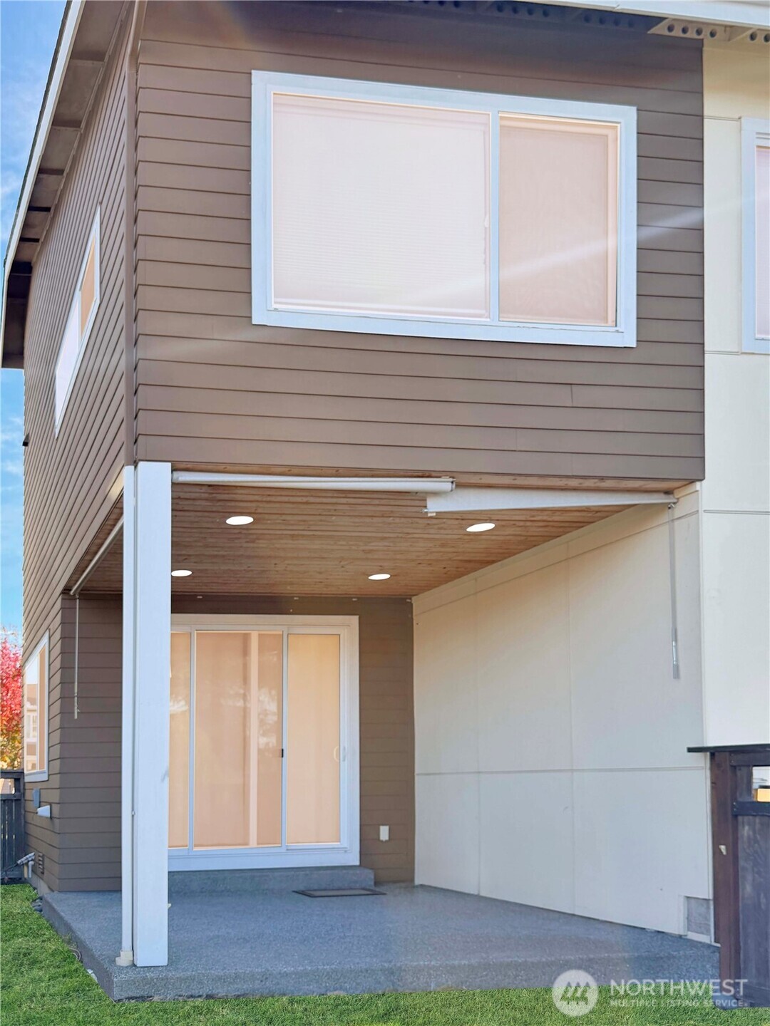 9849 6th Place Southwest Seattle, WA 98106 - Photo 4 of 21 a view of front door of house