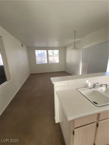 $900 | 7413 West Russell Road, Unit 107, Las Vegas, NV 89113