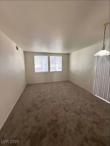 $900 | 7413 West Russell Road, Unit 107, Las Vegas, NV 89113