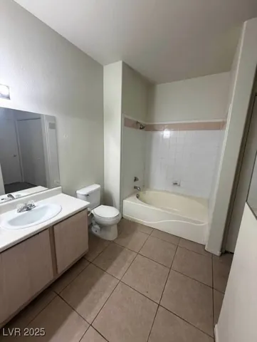 $900 | 7413 West Russell Road, Unit 107, Las Vegas, NV 89113