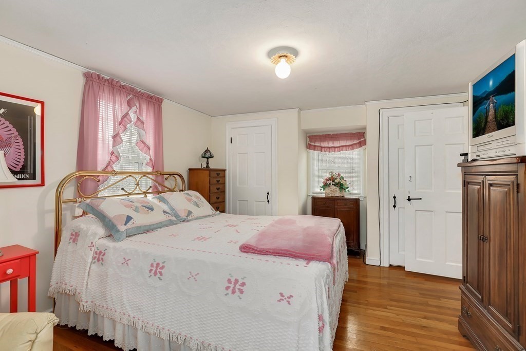 1 Ware Lane Marblehead, MA 01945 - Photo 24 of 36