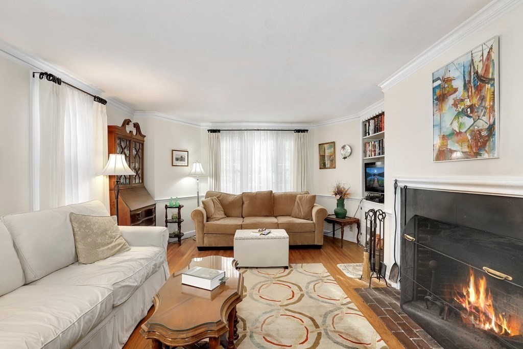 1 Ware Lane Marblehead, MA 01945 - Photo 4 of 36