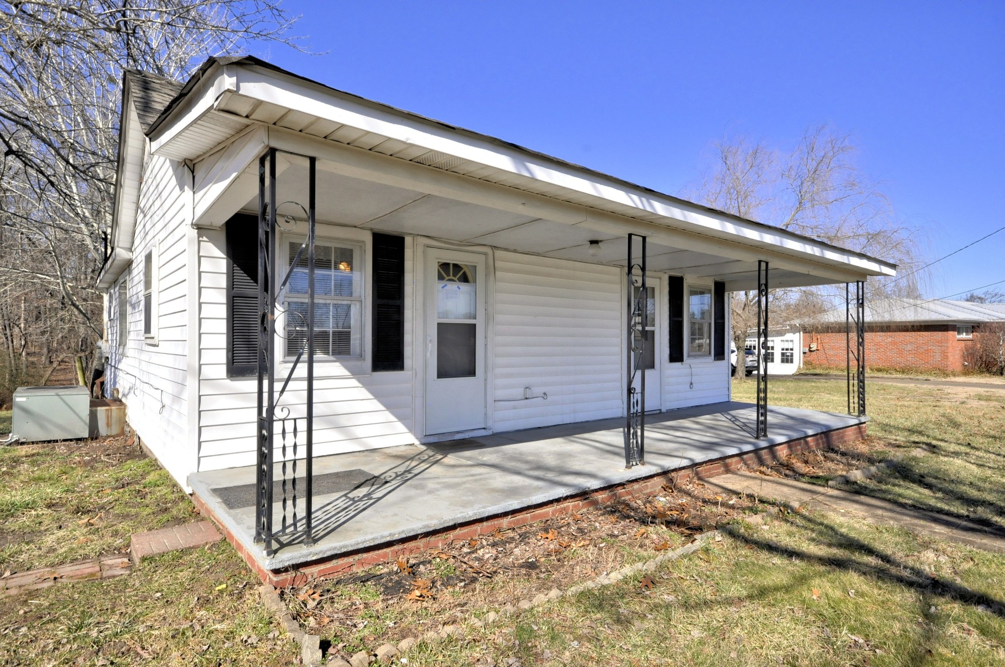 760 Dotsonville Road Clarksville, TN 37042 - Photo 2 of 42