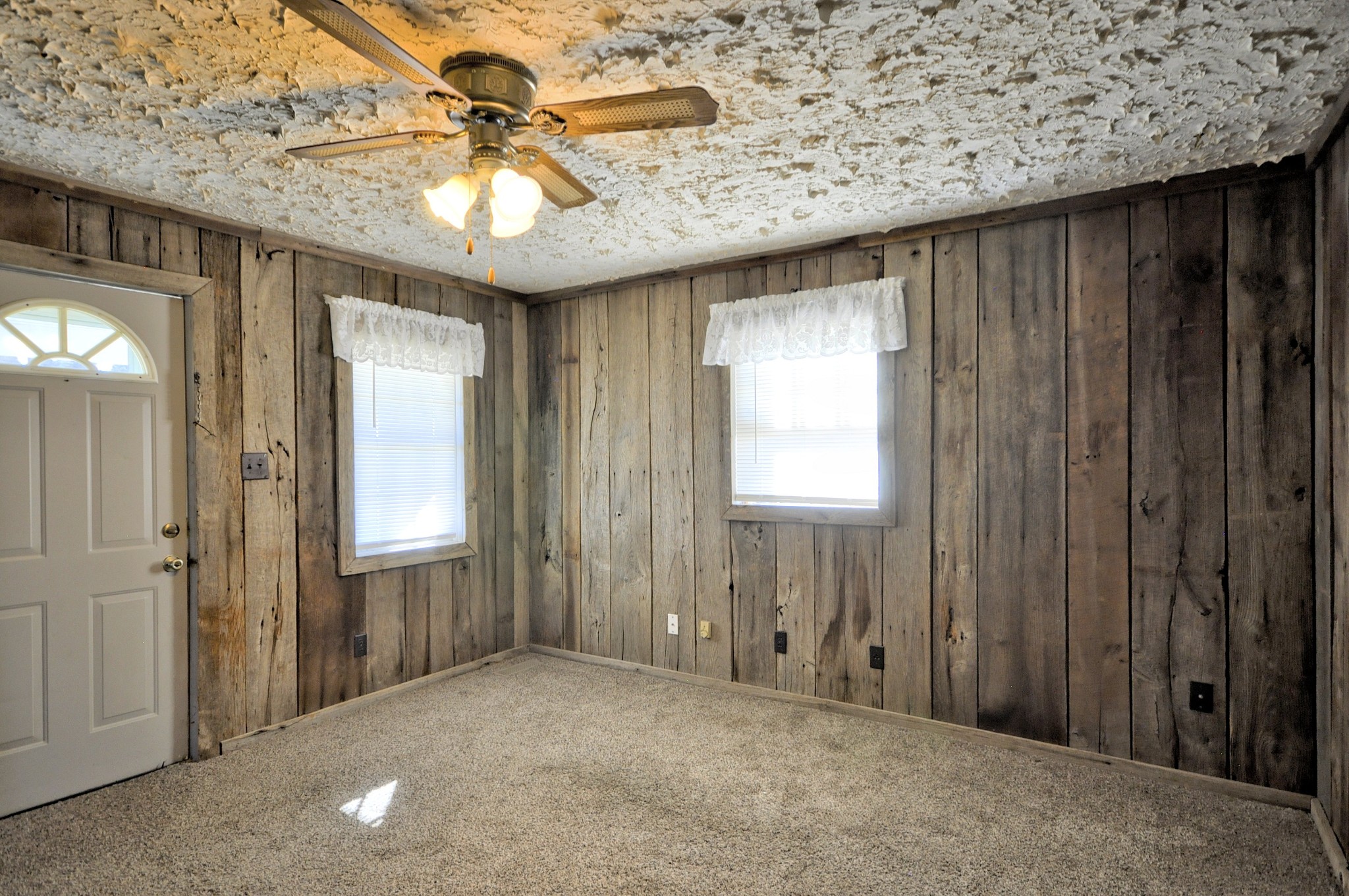 760 Dotsonville Road Clarksville, TN 37042 - Photo 4 of 42