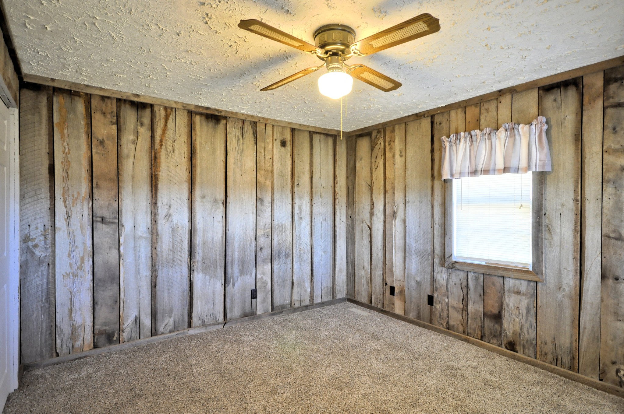 760 Dotsonville Road Clarksville, TN 37042 - Photo 9 of 42