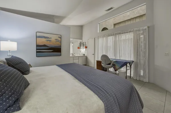 $330,000 | 41022 Woodhaven Drive East, Palm Desert, CA 92211