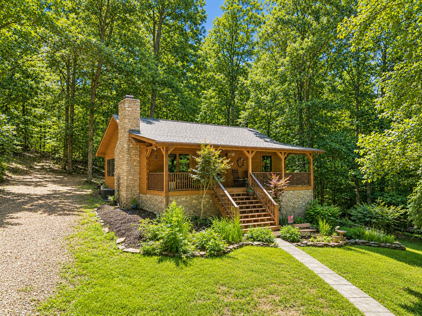 5833 Dewey Carr Road Bethpage, TN 37022 - Photo 1 of 36