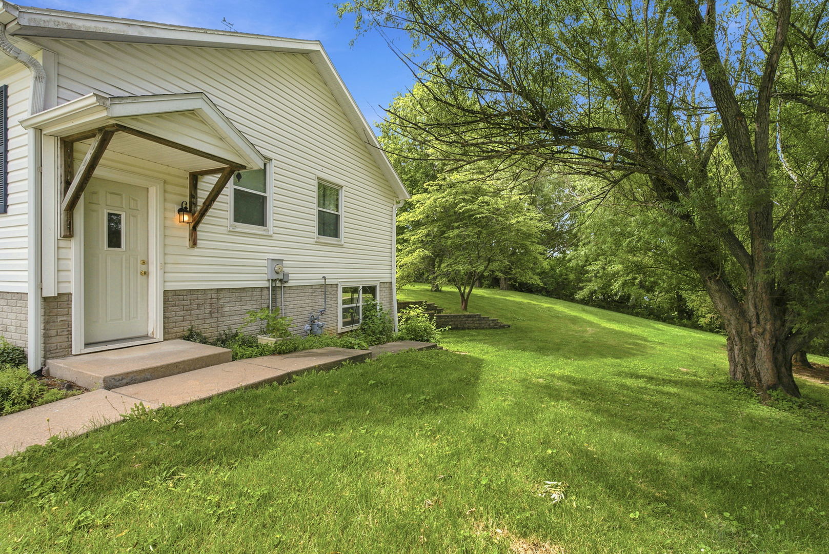 3045 Camp Creek Road Sherrard, IL 61281 - Photo 21 of 34