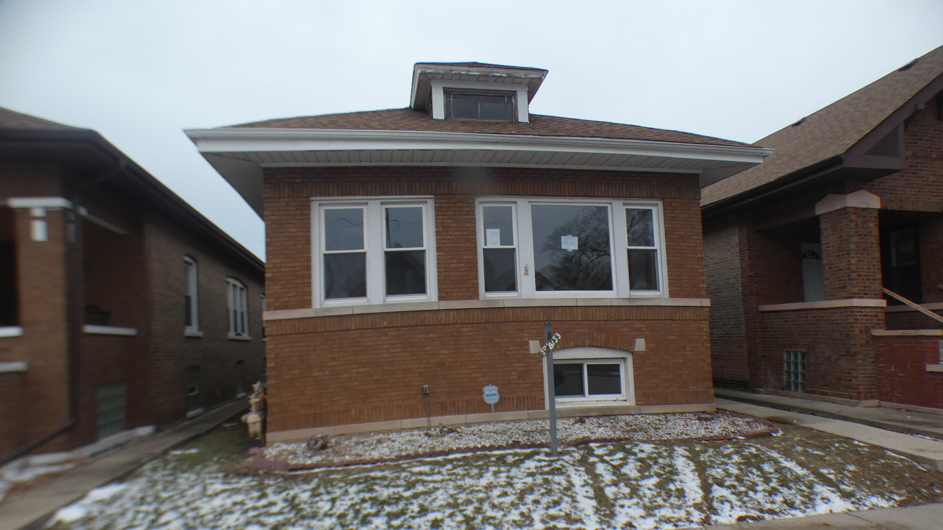 8133 South Loomis Boulevard Chicago, IL 60620 - Photo 1 of 32 a front view of a house