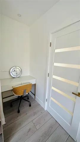 $6,000 | 1668 Southwest 20th Street, Unit 2, Miami, FL 33145