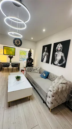 $6,000 | 1668 Southwest 20th Street, Unit 2, Miami, FL 33145