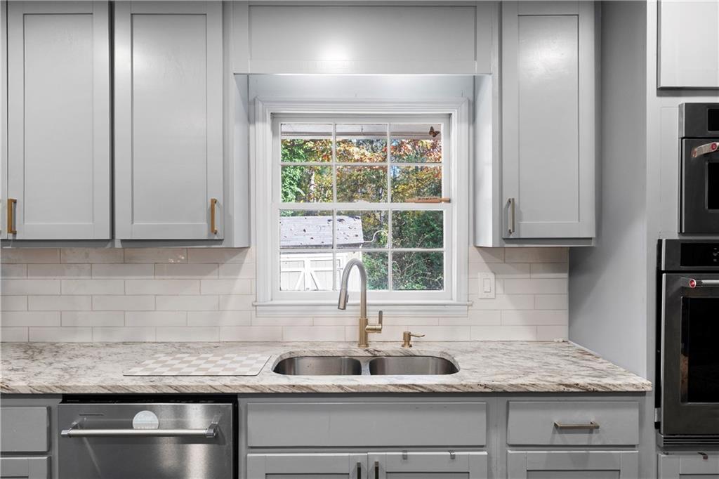 13 Lakeshore Drive Rome, GA 30161 - Photo 14 of 44