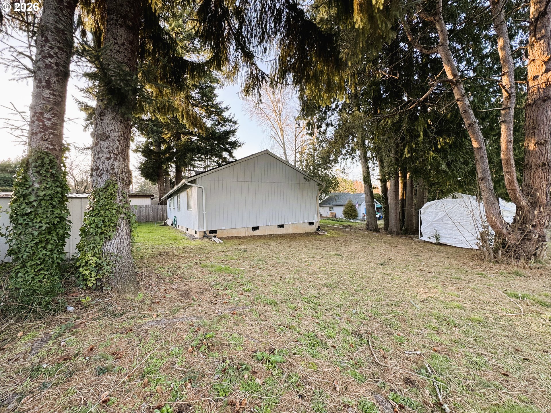 1918 Southeast Regner Road Gresham, OR 97080 - Photo 28 of 35 Yard