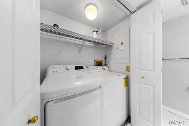 $305,000 | 5575 Waterman Boulevard, Unit B, St. Louis, MO 63112