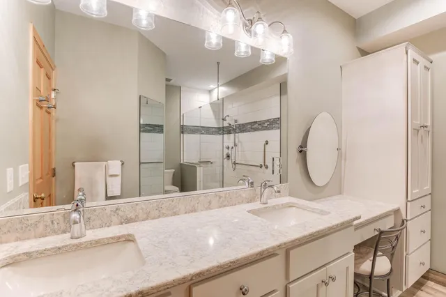 $449,900 | 3645 Pine Hollow Place, Stillwater, MN 55082