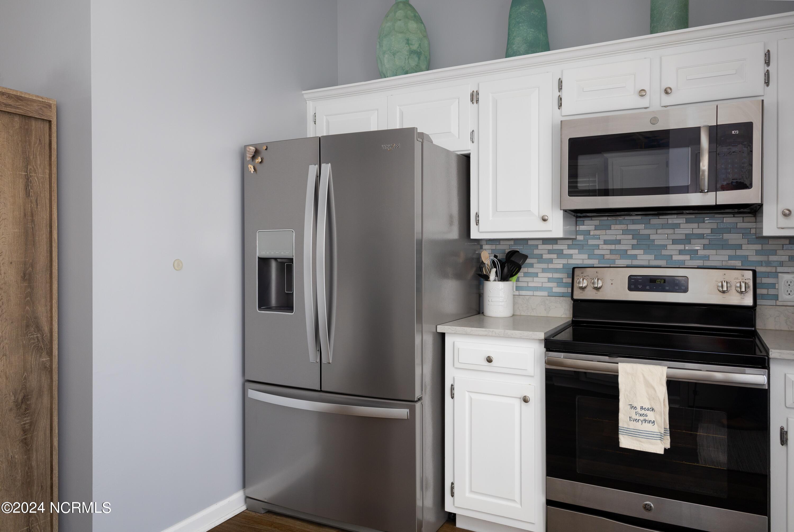 1928 New River Inlet Road, Unit 226 North Topsail Beach, NC 28460 - Photo 17 of 48 25