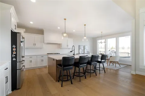 $775,000 | 17929 Manor Street, Overland Park, KS 66085