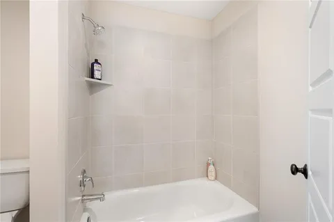 $750,000 | 17929 Manor Street, Overland Park, KS 66085
