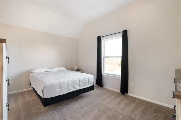 $775,000 | 17929 Manor Street, Overland Park, KS 66085