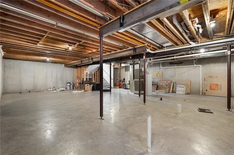 $775,000 | 17929 Manor Street, Overland Park, KS 66085