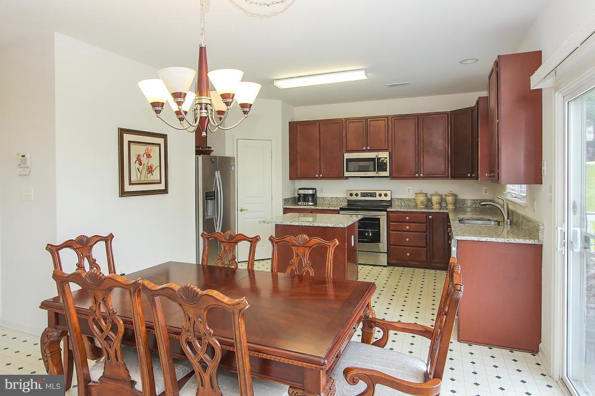 8394 Glenmar Road Ellicott City, MD 21043 - Photo 13 of 30 Kitchen
