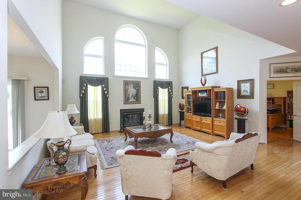 8394 Glenmar Road Ellicott City, MD 21043 - Photo 9 of 30 Family Room