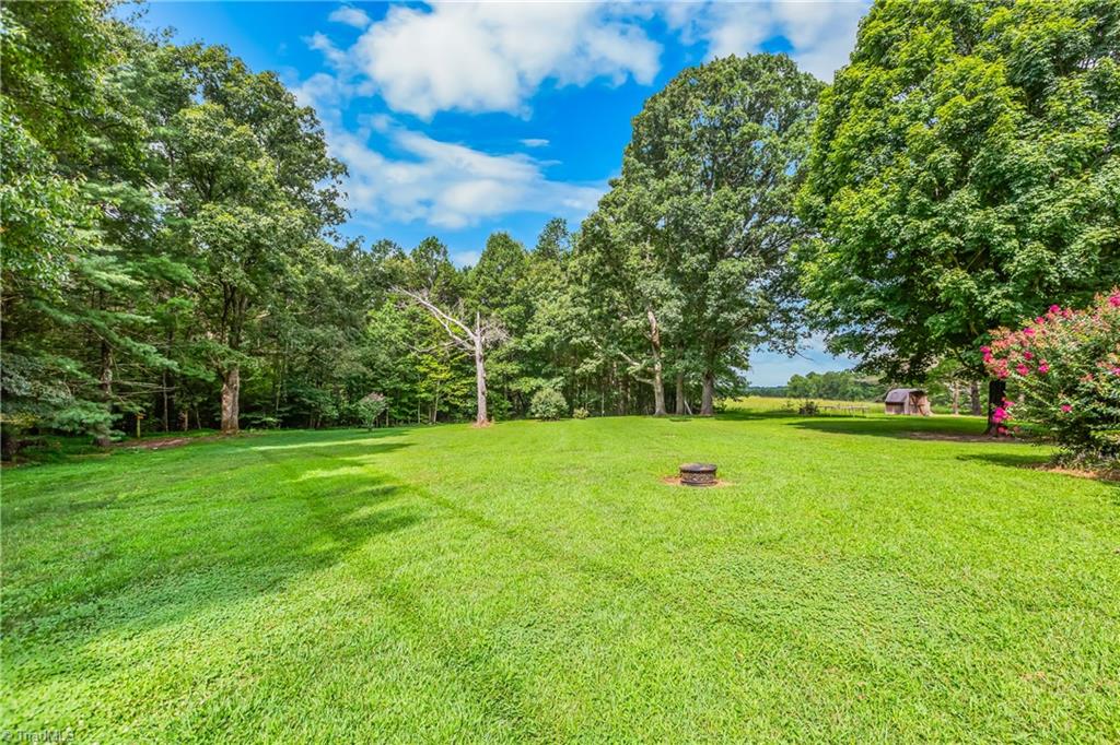 8544 Walnut Cove Road Walnut Cove, NC 27052 - Photo 40 of 50 Gallery Image 40