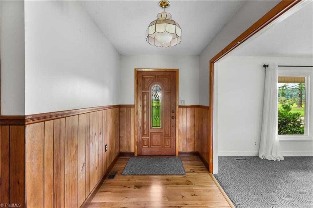 8544 Walnut Cove Road Walnut Cove, NC 27052 - Photo 6 of 50 Gallery Image 6