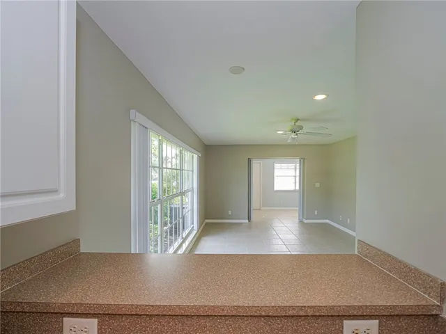 $1,950 | 922 Pirate Cove Lane, Vero Beach, FL 32963