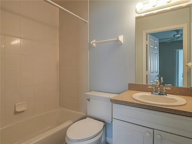 $1,950 | 922 Pirate Cove Lane, Vero Beach, FL 32963