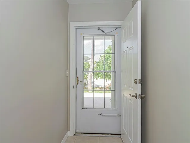 $1,950 | 922 Pirate Cove Lane, Vero Beach, FL 32963