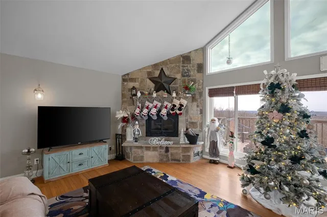 $469,900 | 8239 Rocky Woods Lane, Hillsboro, MO 63050