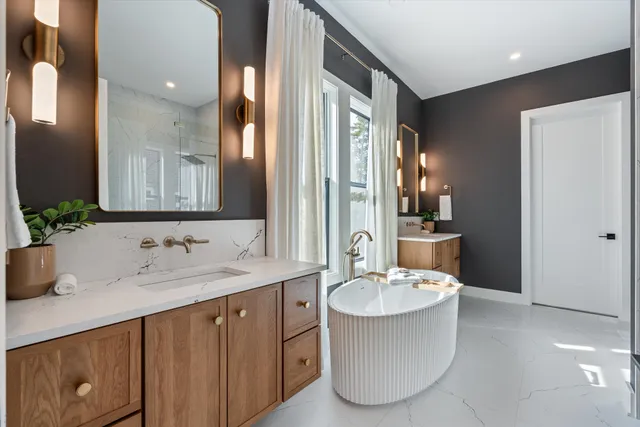 $2,750,000 | 136 51st Avenue North, Nashville, TN 37209