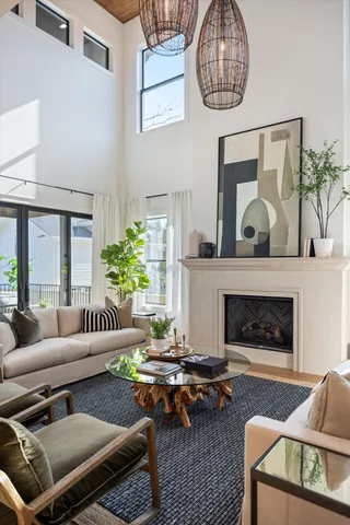 $2,750,000 | 136 51st Avenue North, Nashville, TN 37209